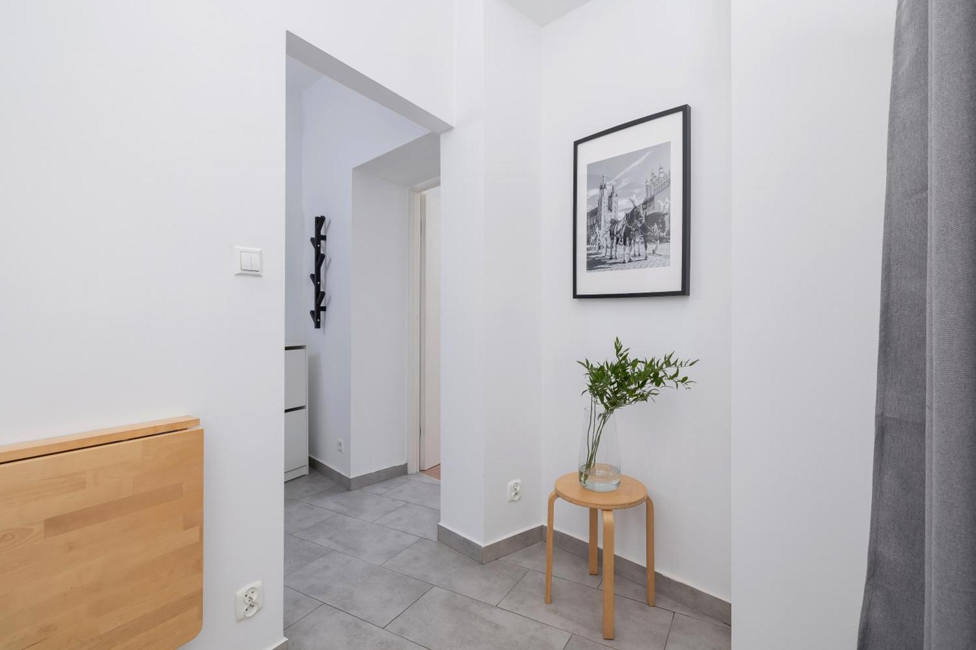 1-Bedroom Apartment - Dluga 65 Street Krasków Εξωτερικό φωτογραφία