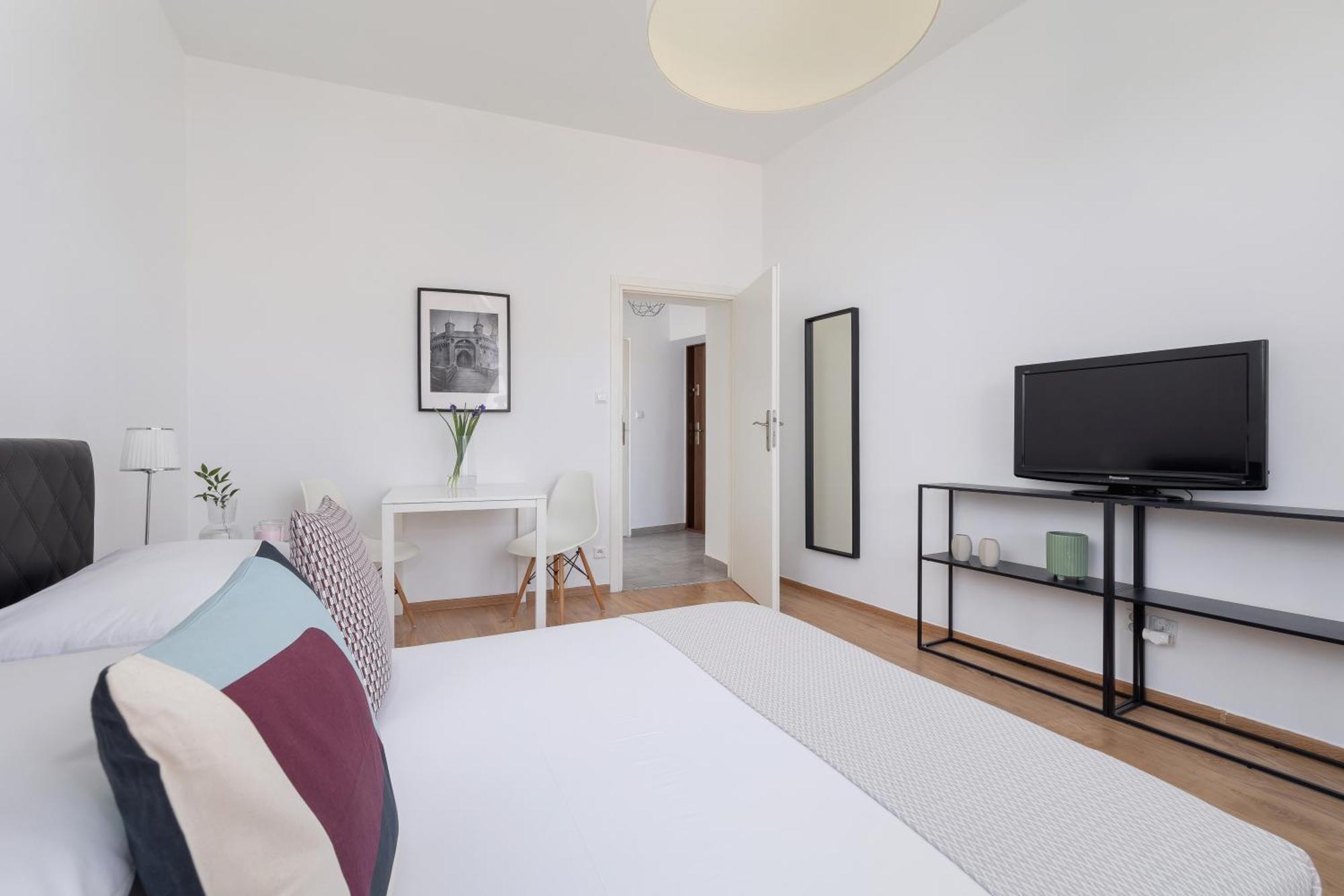 1-Bedroom Apartment - Dluga 65 Street Krasków Εξωτερικό φωτογραφία