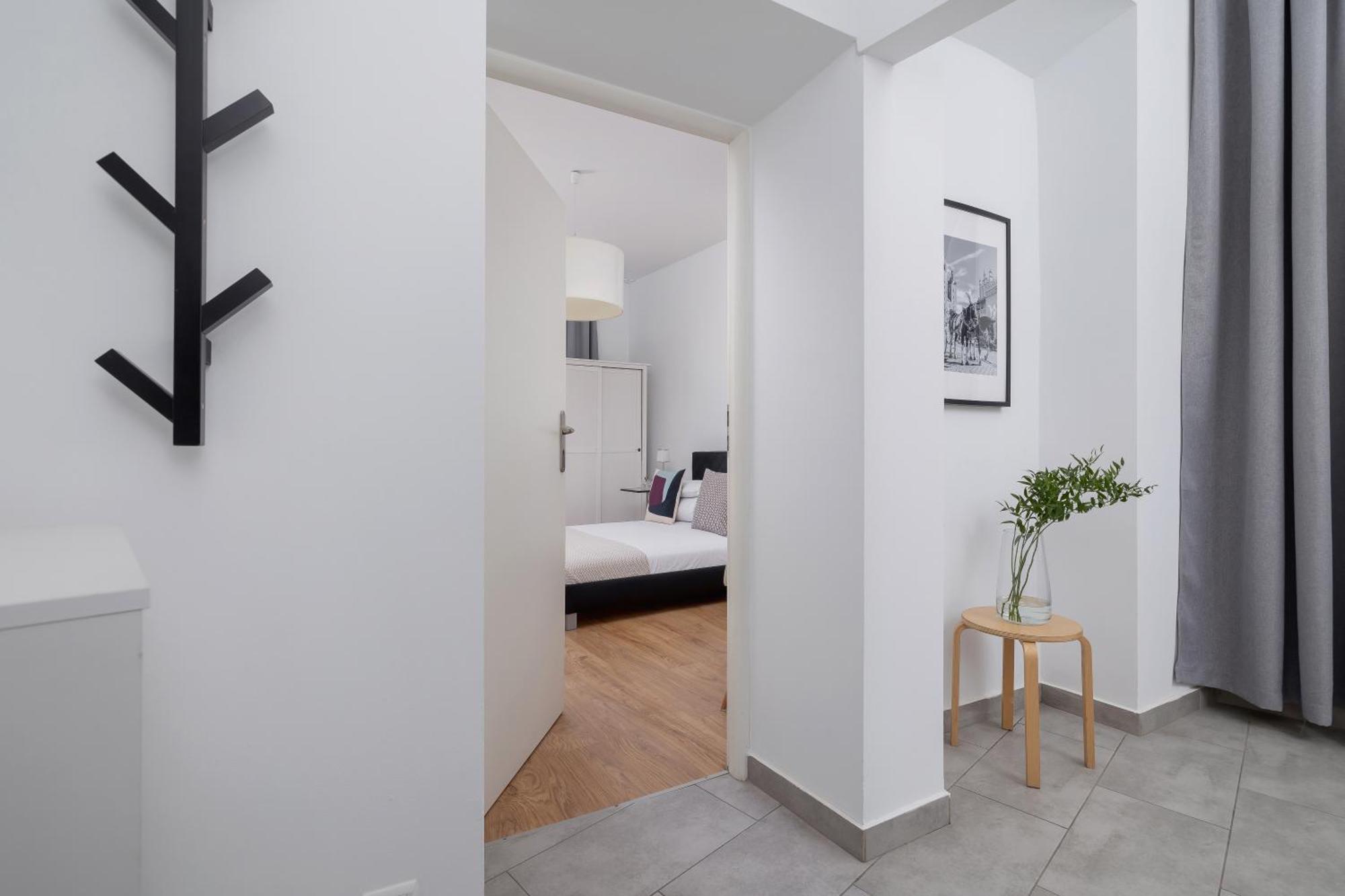 1-Bedroom Apartment - Dluga 65 Street Krasków Εξωτερικό φωτογραφία
